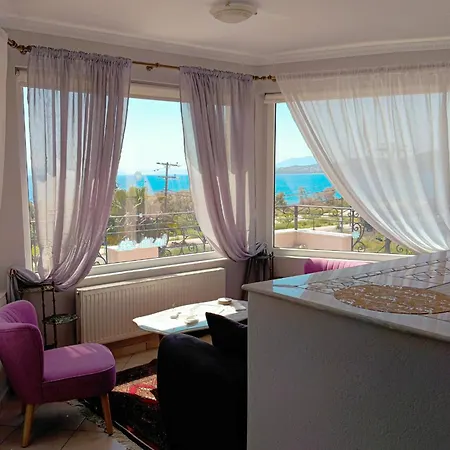 Margott Sea View Apartment Volos